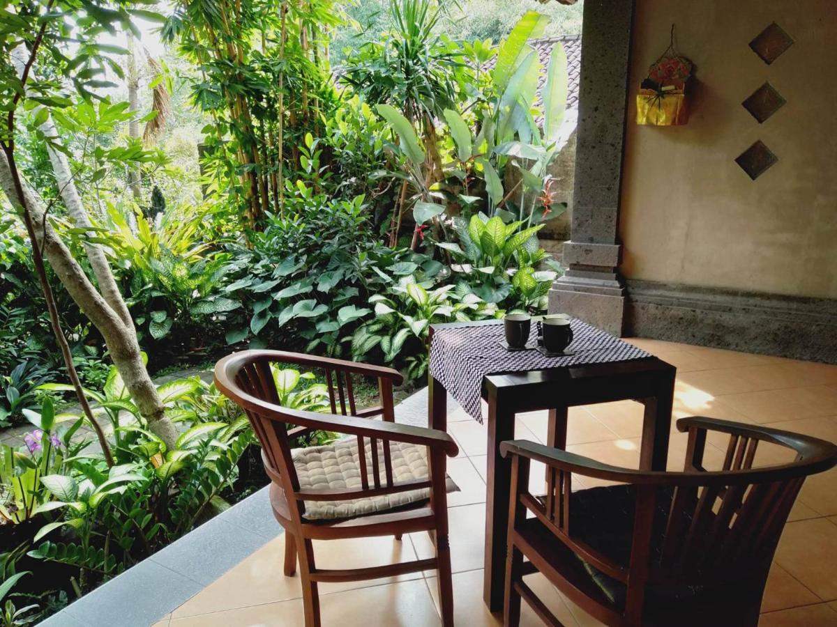 Prasanti Bed & Breakfast Ubud Extérieur photo